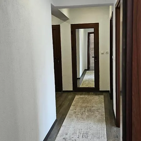 д и в 3 - D & V 3 Apartment *