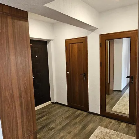 д и в 3 - D & V 3 Apartment *