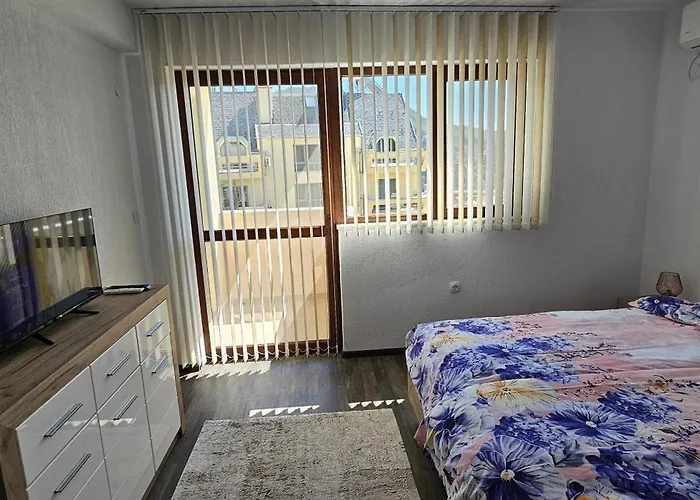 д и в 3 - D&v 3 * Сандански