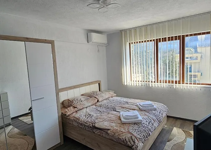 д и в 3 - D&v 3 * Сандански